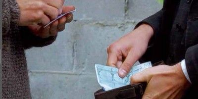 Couverture du film Affaires Courantes