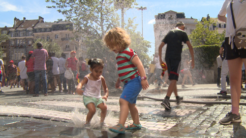 Couverture du film Bruxelles-Brussel, une traversée urbaine