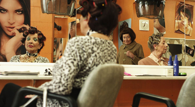 Couverture du film Dancing