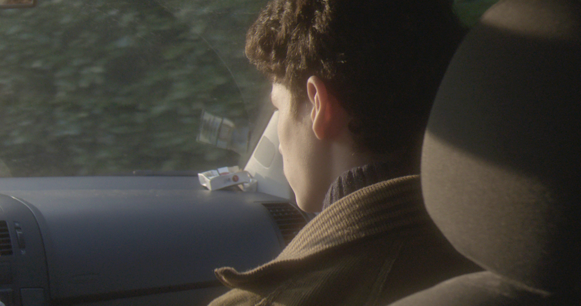 Couverture du film Etreinte  sur le vide