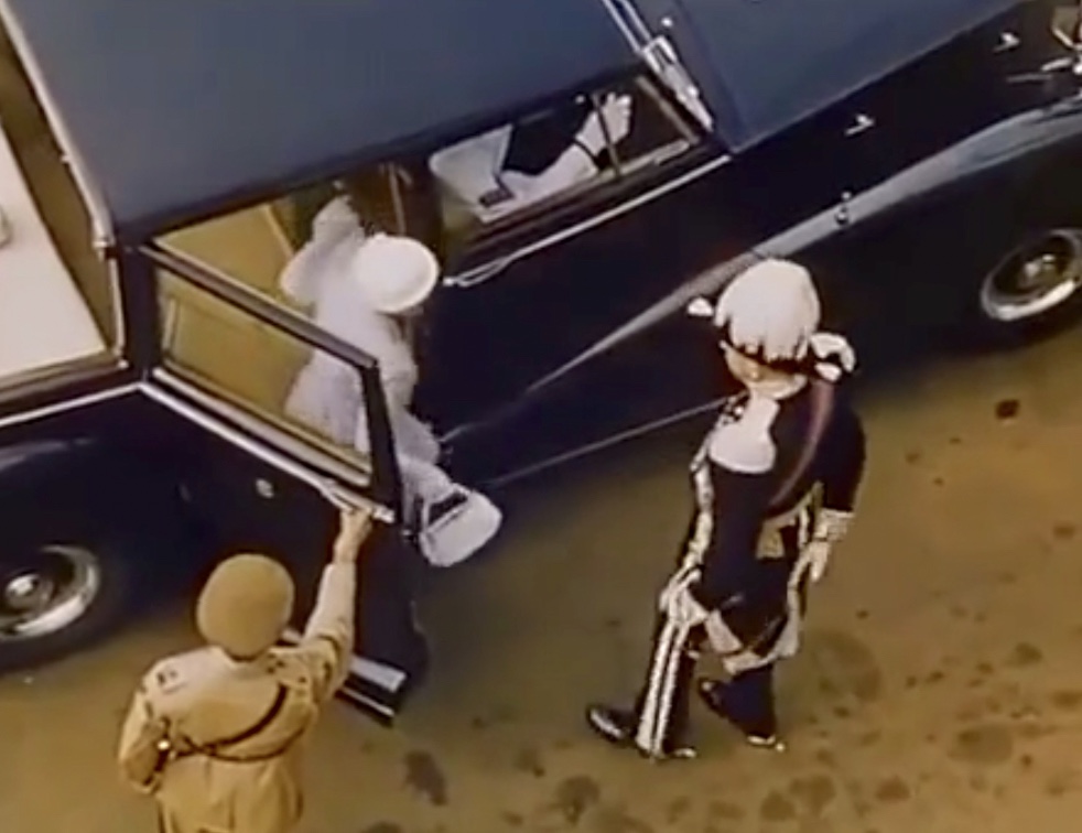 Couverture du film Maîtres fous