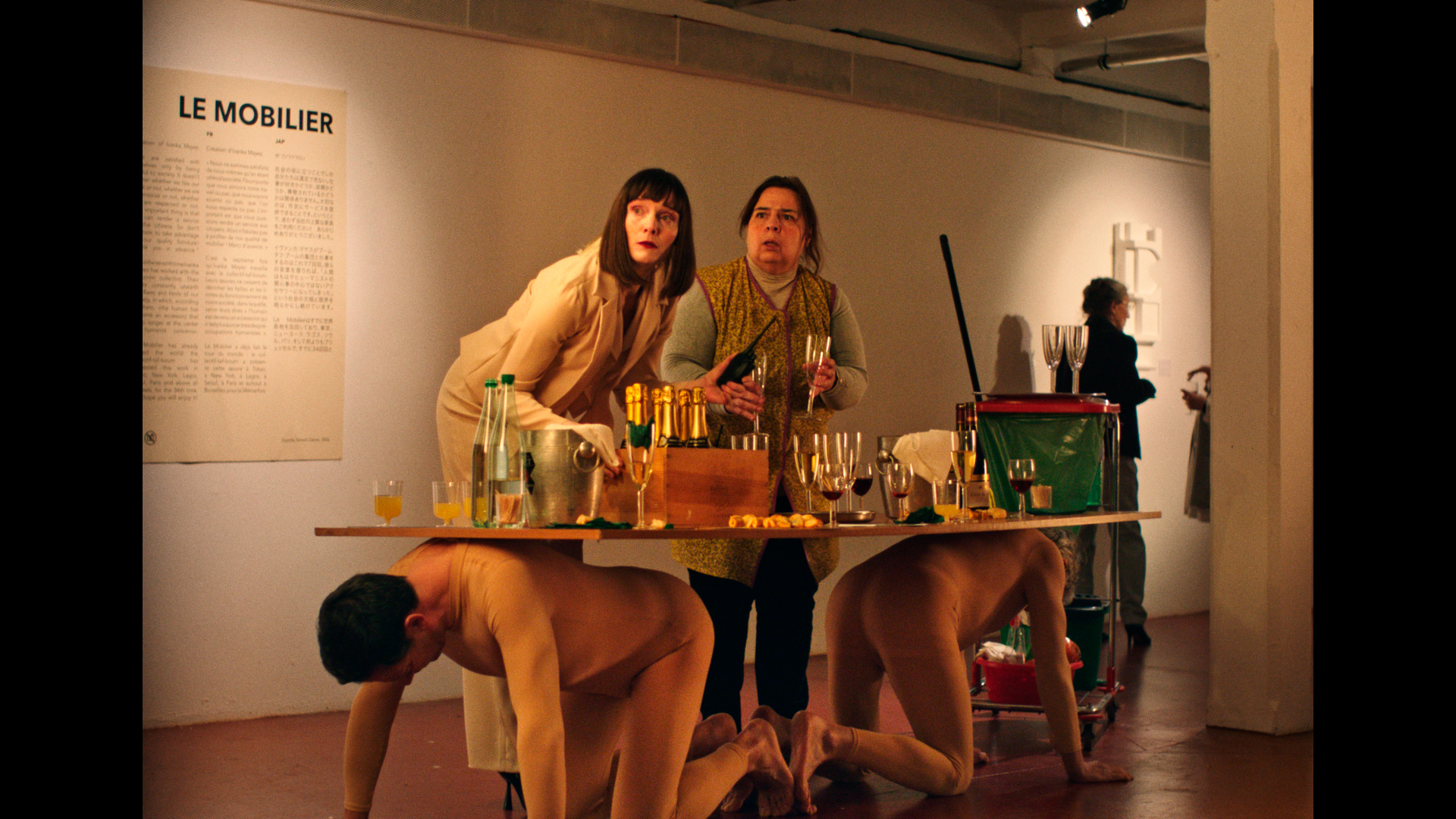 Couverture du film Le Mobilier