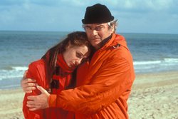 Couverture du film Les monos : Force 2