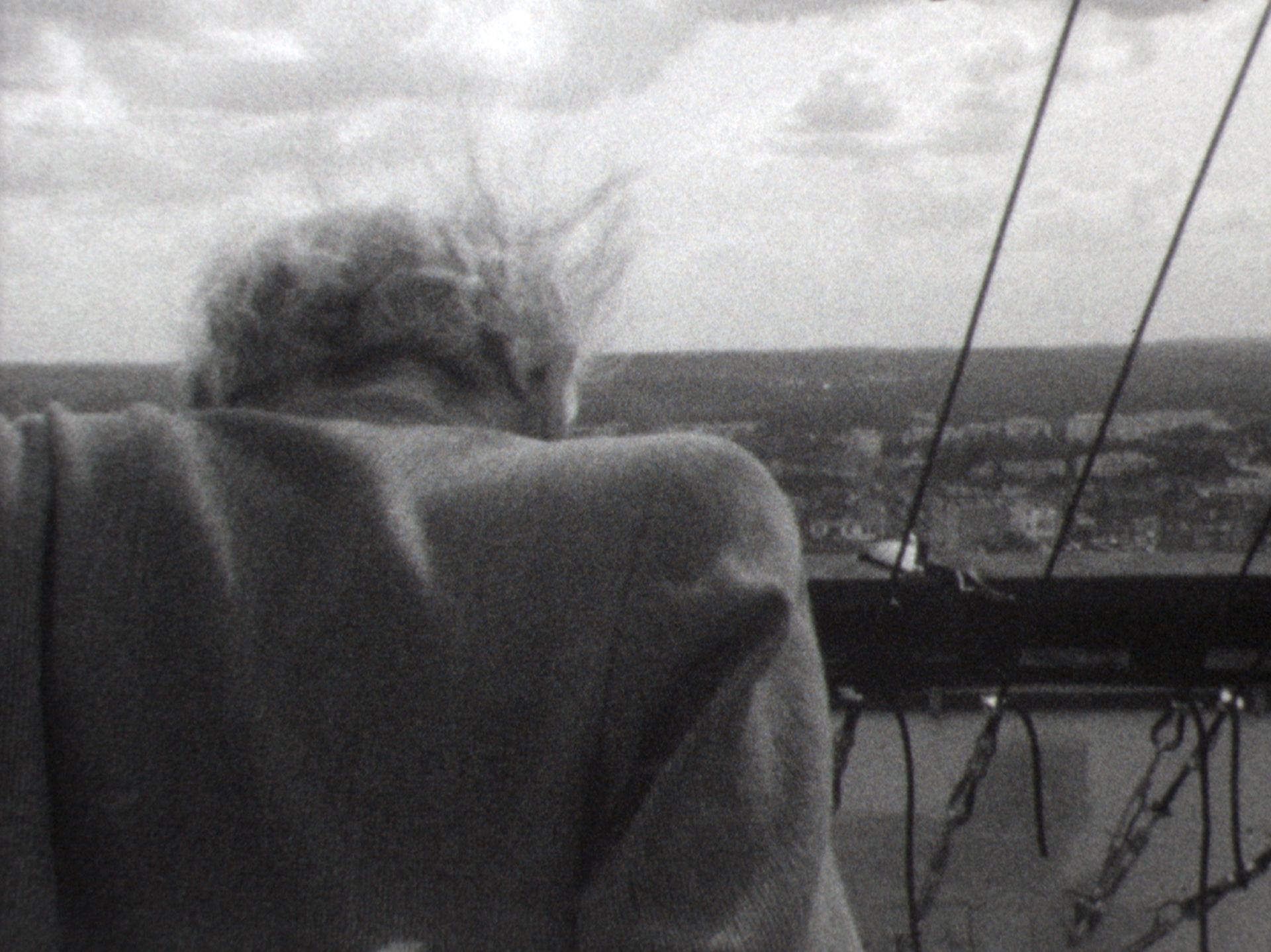 Couverture du film Ote-toi de mon soleil