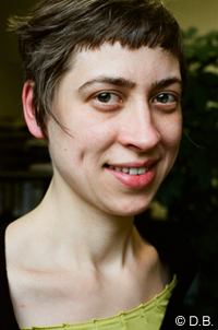 Portrait de Louise-Marie Colon, r&eacute;alisatrice du film Paolo Poule Pondeuse.